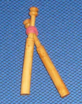 Paar spanische Palmholzklöppel 9,9 cm