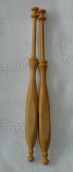 Paar Vierkantklöppel ca 11,4 cm lang helles Holz