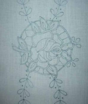 Richelieu Tablecloth 80 x80