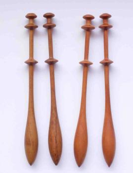 Swiss bobbin 11,4 cm long