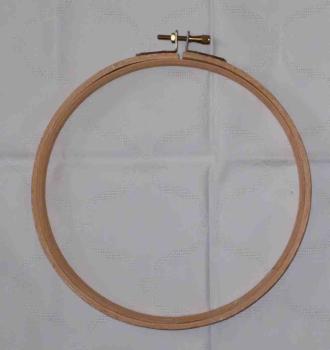 Stickrahmen aus Holz ca 21 cm Durchmesser