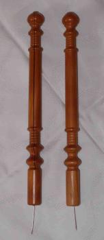 Paar Klöppelbriefhalter schön gedrechselt ca 23 cm