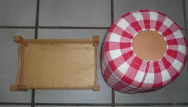 Preview: Klöppelrolle ca 33 cm breit mit Tischständer