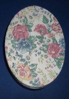 Spandose mit Blumenmuster