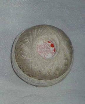 Klöppel- u. Filethäkelgarn Nr. 20 helles creme 20 Gramm