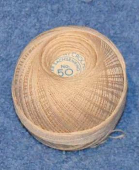 Klöppel u. Häkelgarn No 50 VEB Sachsenring creme 20 Gramm