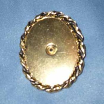 Brooch