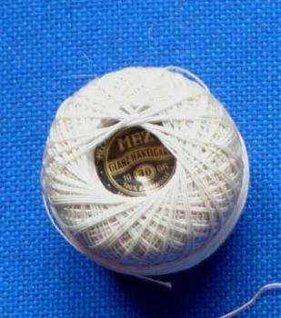 Anchor 30 for crochet ecru