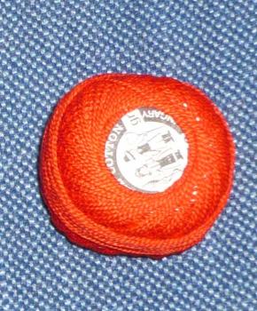 Perlgarn 8 aus Ungarn rot 10 Gramm