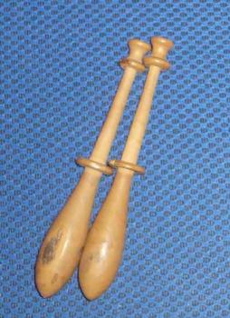 pair antik french bobbins 10 cm
