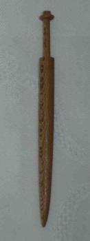 Honitonklöppel ca  10 cm lang gemasertes Holz