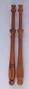 Paar schön gedrechselte Klöppel ca 12 cm lang Edelhölzer