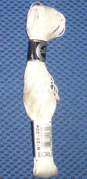 DMC Vierfachstickgarn 35 Farbe ecru