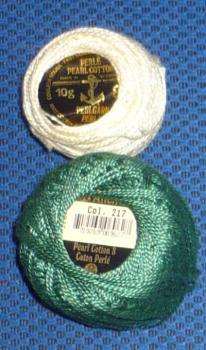 Anchor Perlgarn 8 col. 0386 + 217 Reste