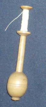 old bobbin 10,2 cm