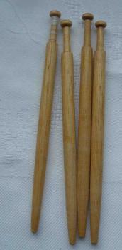 Honitonklöppel ca 10 cm lang helles Holz