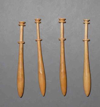 Old bobbins vom Lausann/Swiss 1914