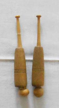 Paar Hülsenklöppel ca 13,6 cm
