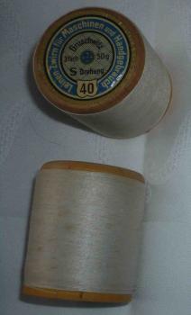 Gruschwitz Leinenzwirn 40/3  50 Gramm auf Holzspule