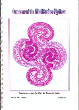 Ornament in Mailänder Spitze  von Barbara Corbet