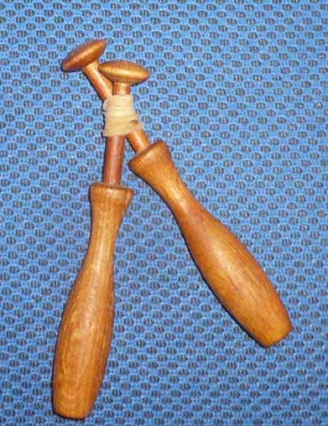pair of bobbins 9,5 cm