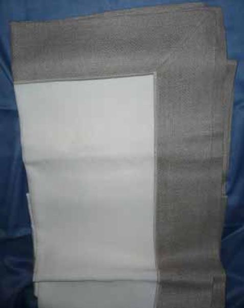 Leinendecke mit Aida Rand 140 x 220