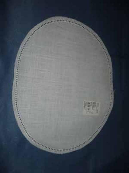 Linen with crochet border 18/23 cm