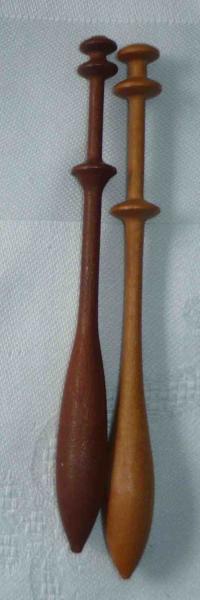 Paar Schweizer Klöppel ca 10-10,3 cm lang