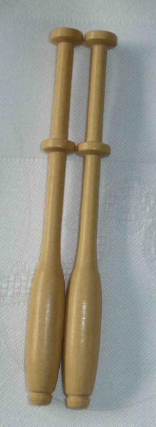 Paar Klöppel ca 10,4 cm lang helles Holz