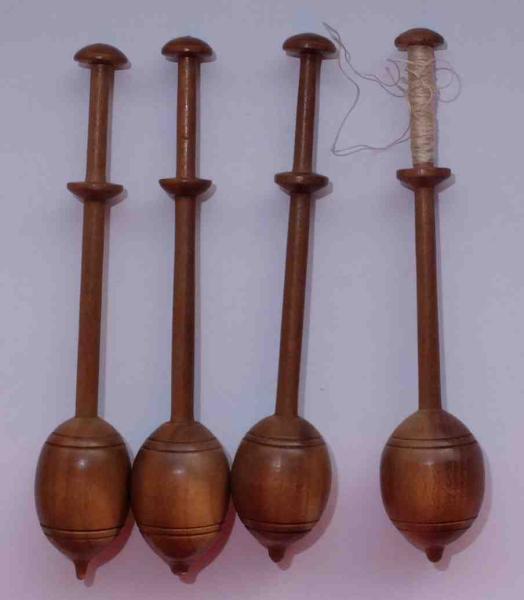 Set 4 Klöppel mit Kugelende ca 11 cm lang
