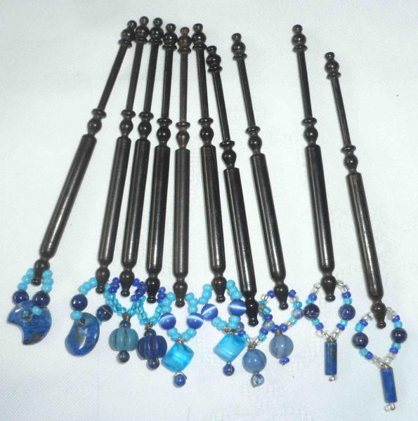 Set 10 Ebenholzklöppel mit Perlen ca 10,6 cm lang