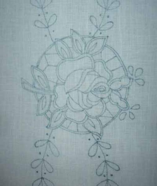 Richelieu Tablecloth 80 x80