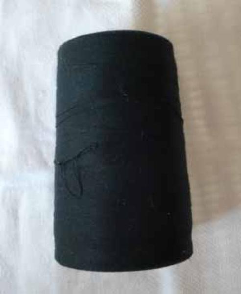 sewing thread black