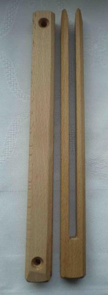 Set 2 Klöppelhalter aus Holz ca 20 cm lang