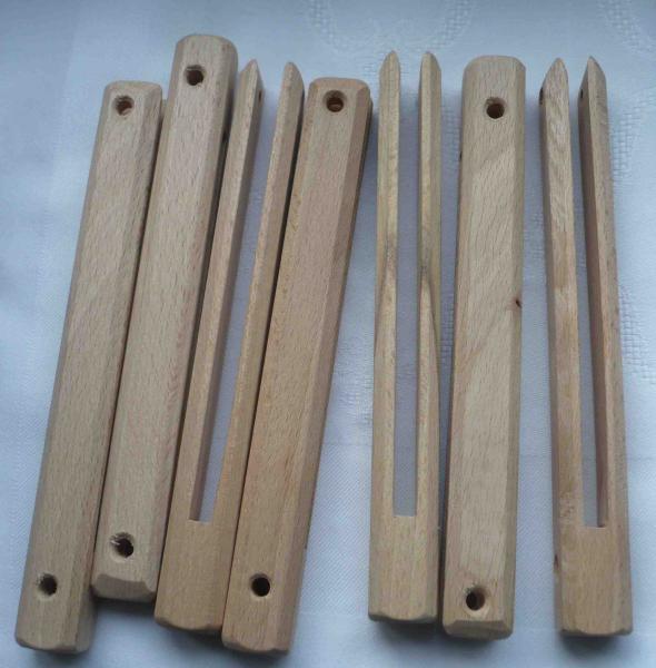 Set 7 Klöppelhalter aus Holz ca 16 cm lang