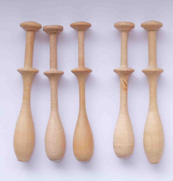 Set 5 Klöppel ca 9,8 cm lang helles Holz