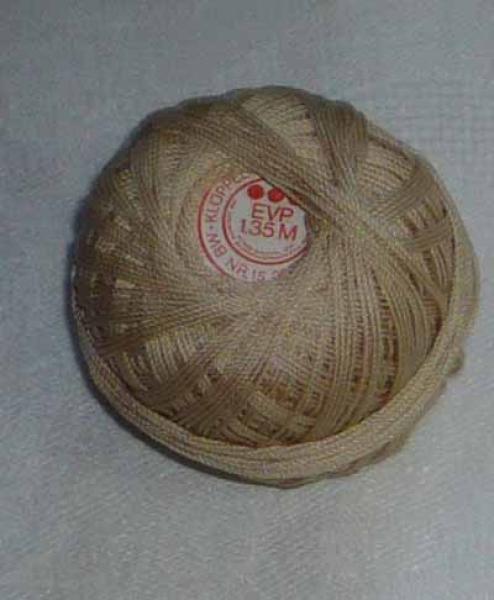Klöppel- u. Filethäkelgarn Nr. 15 creme 20 Gramm