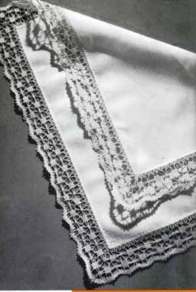 Klöppeln - Spitzen, Einsätze und Decken (105)