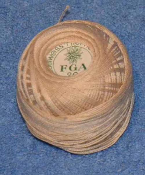 Edelweiß Filethäkelgarn 20 Creme 20 Gramm