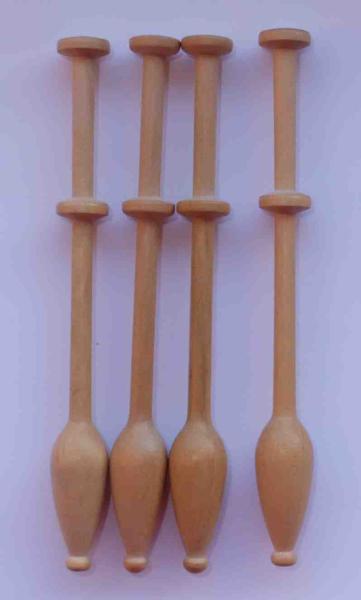 flandrische Klöppel ca 10,4 cm lang helles Holz