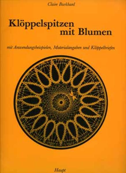 Klöppelspitzen mit Blumen by Claire Burkhard