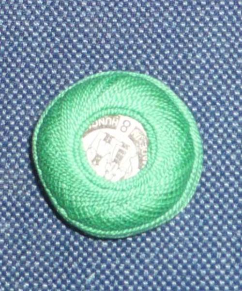 Perlgarn 8 aus Ungarn maigrün 10 Gramm