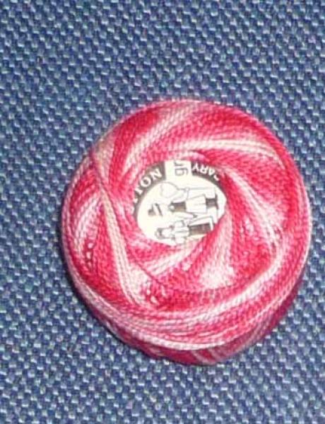 Perlgarn 8 aus Ungarn pinkweiss 10 Gramm
