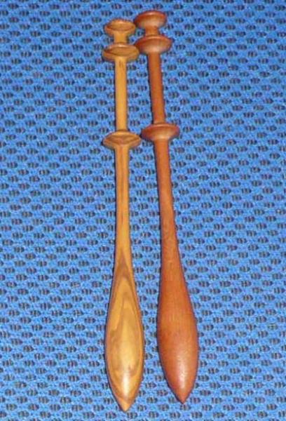 Pair of bobbins 10,3 cm