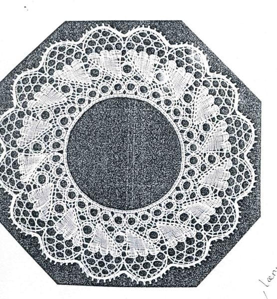 Klöppelbrief " Skaeve blad" rund und Rand Kniplehuset