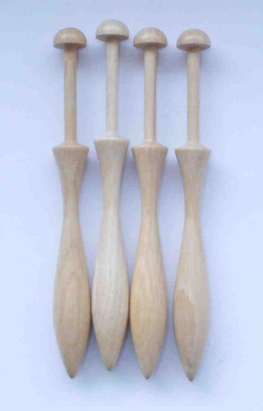 Dänischer Klöppel ca 11,2 cm lang helles Holz