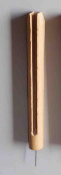 Klöppelhalter aus Holz mit Nadel ca 16 cm