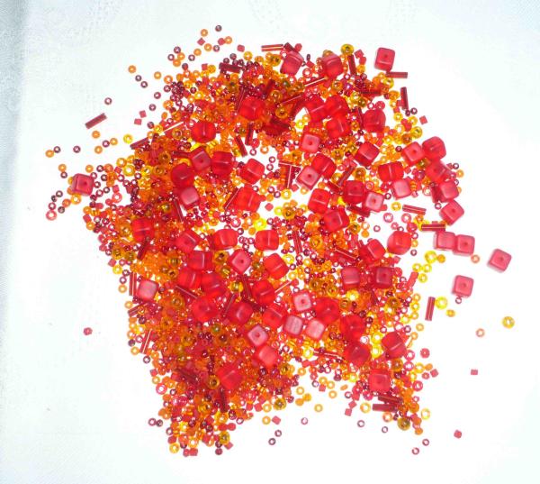 Perlenmischung ca 50 Gramm rot/orange