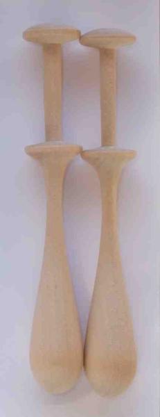 Paar schwedische Klöppel ca 10,2 cm lang helles Holz