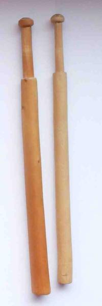 Paar Rollenklöppel aus Italien ca 17 cm lang